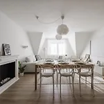 Spacious 4-Story Home With Sauna & Garden