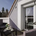 Spacious 4-Story Home With Sauna & Garden