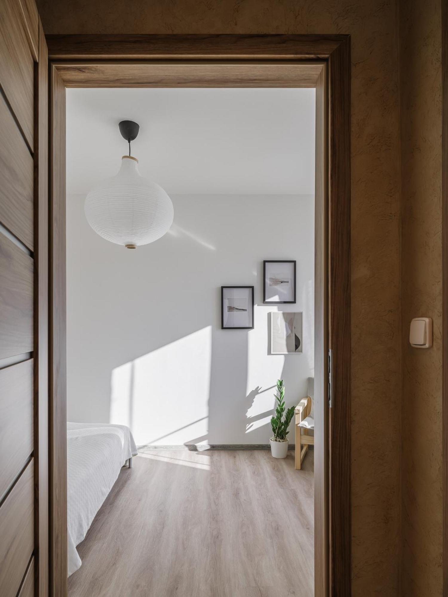 Spacious 4-story With Sauna & Garden